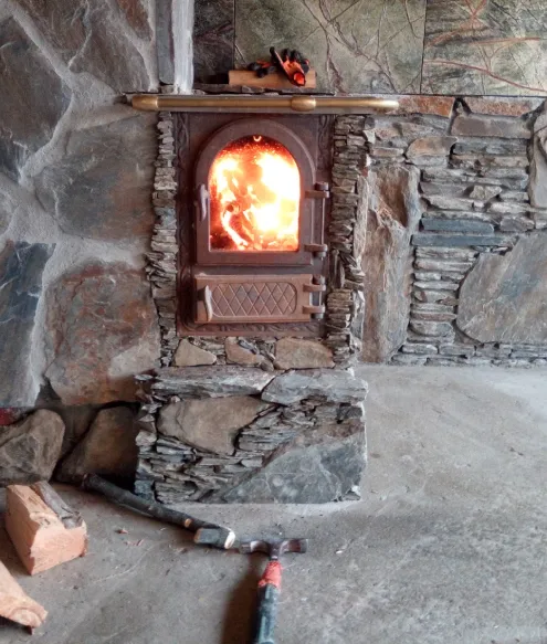 Holzkohleküche Alles aus Naturstein